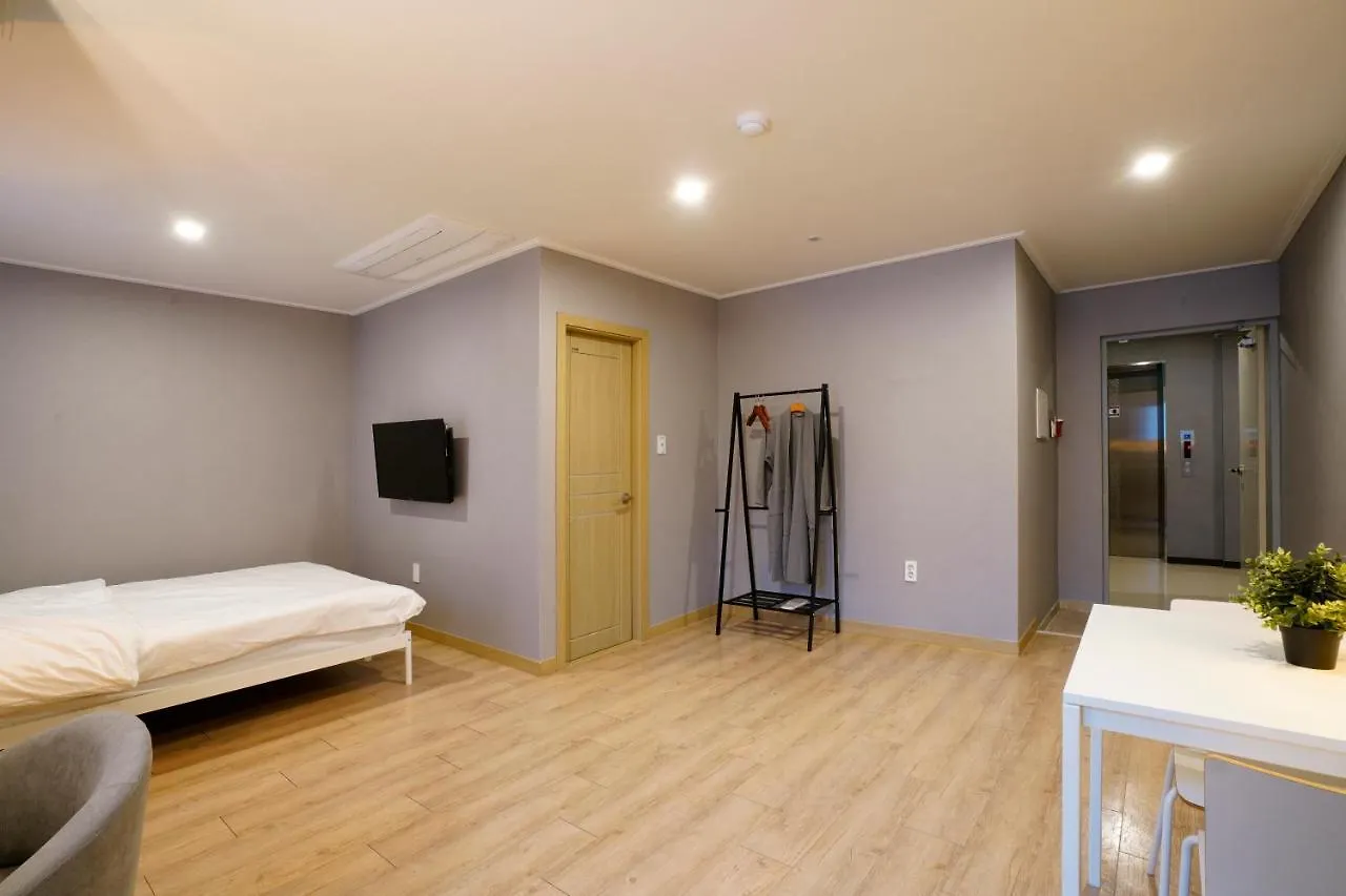 Stay Hyun Jeju Hotell